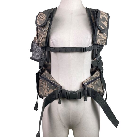 Code Alpha Men’s Light Green Nylon Digital Camo 4.5” Expandable Tactic Backpack - Picture 13 of 15